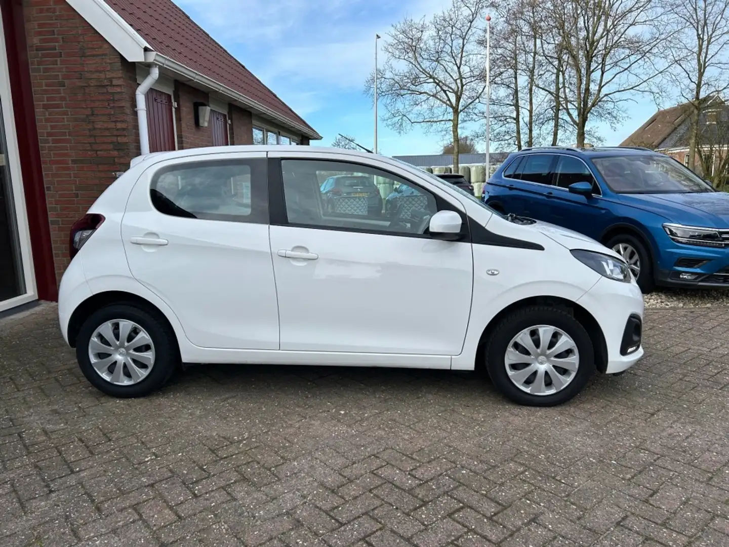 Peugeot 108 1.0 E-VTI ACTIVE 5-DRS AIRCO, CV, RADIO, BLUETOOHT Wit - 2