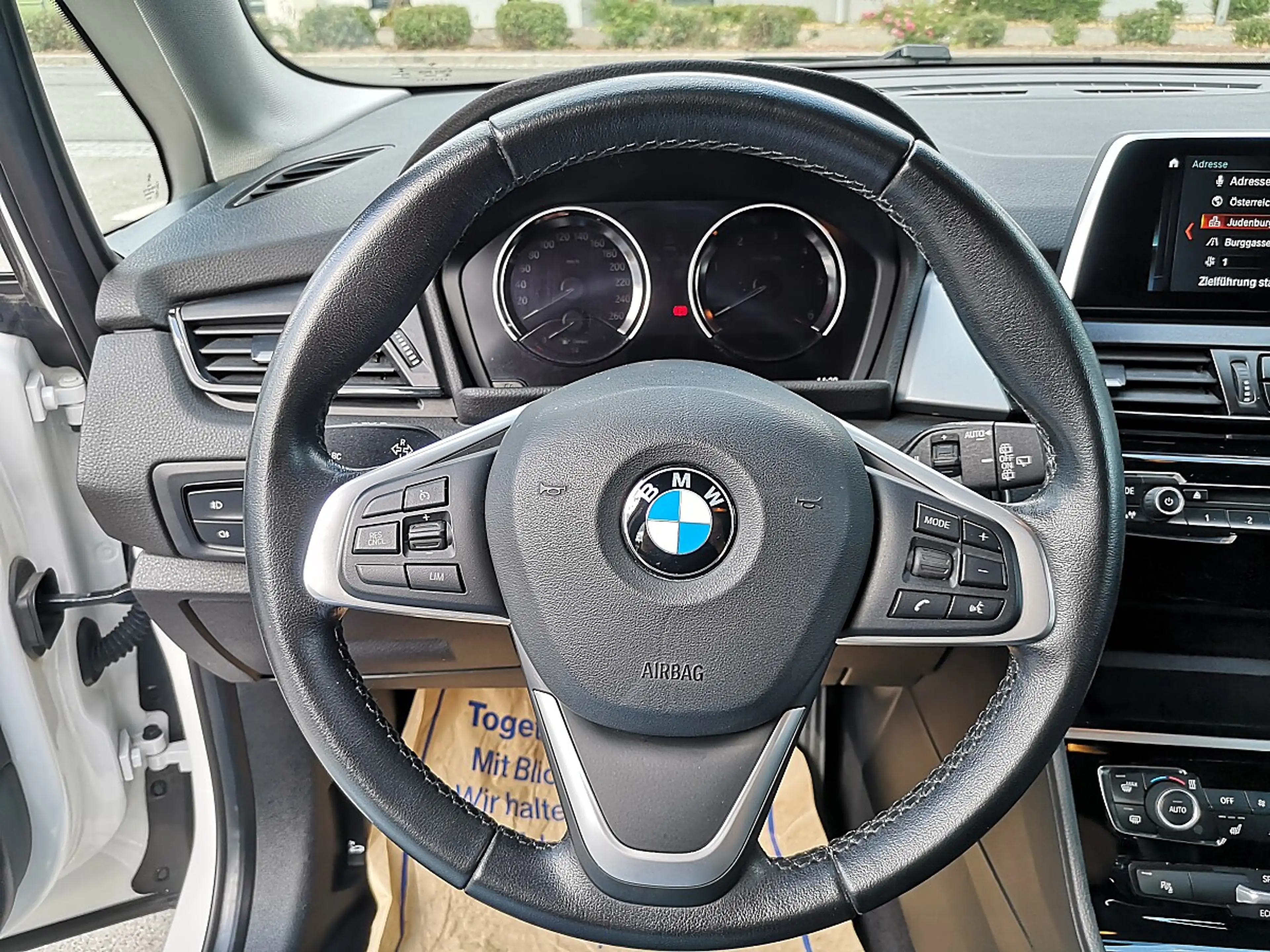 BMW 216 d Active Tourer Advantage — photo 11