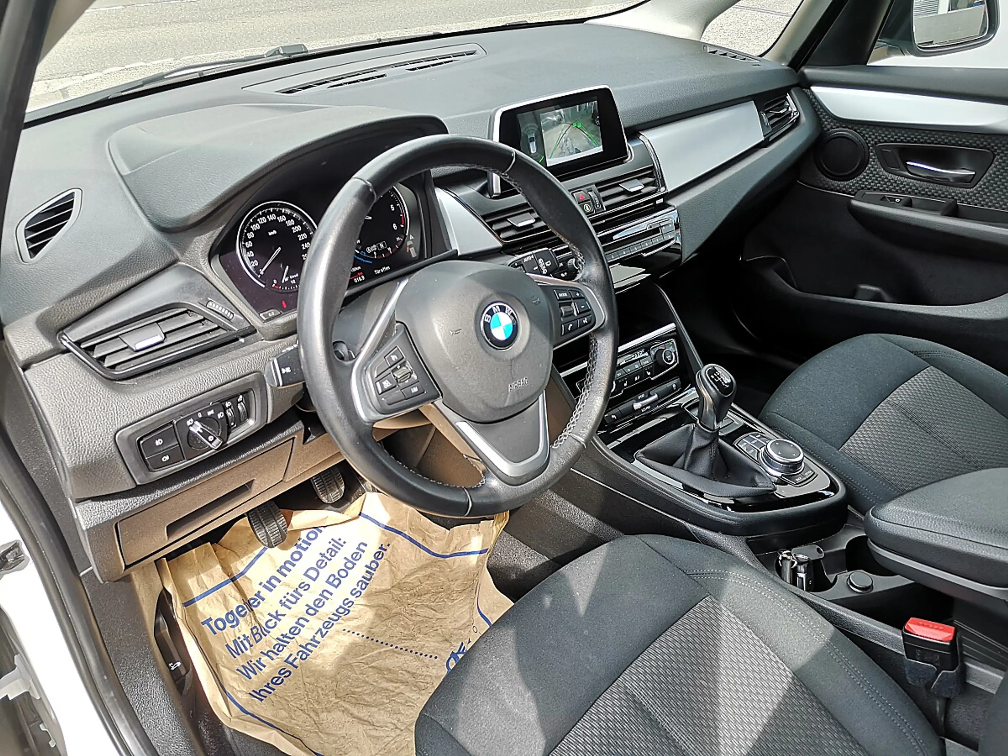 BMW 216 d Active Tourer Advantage — photo 7