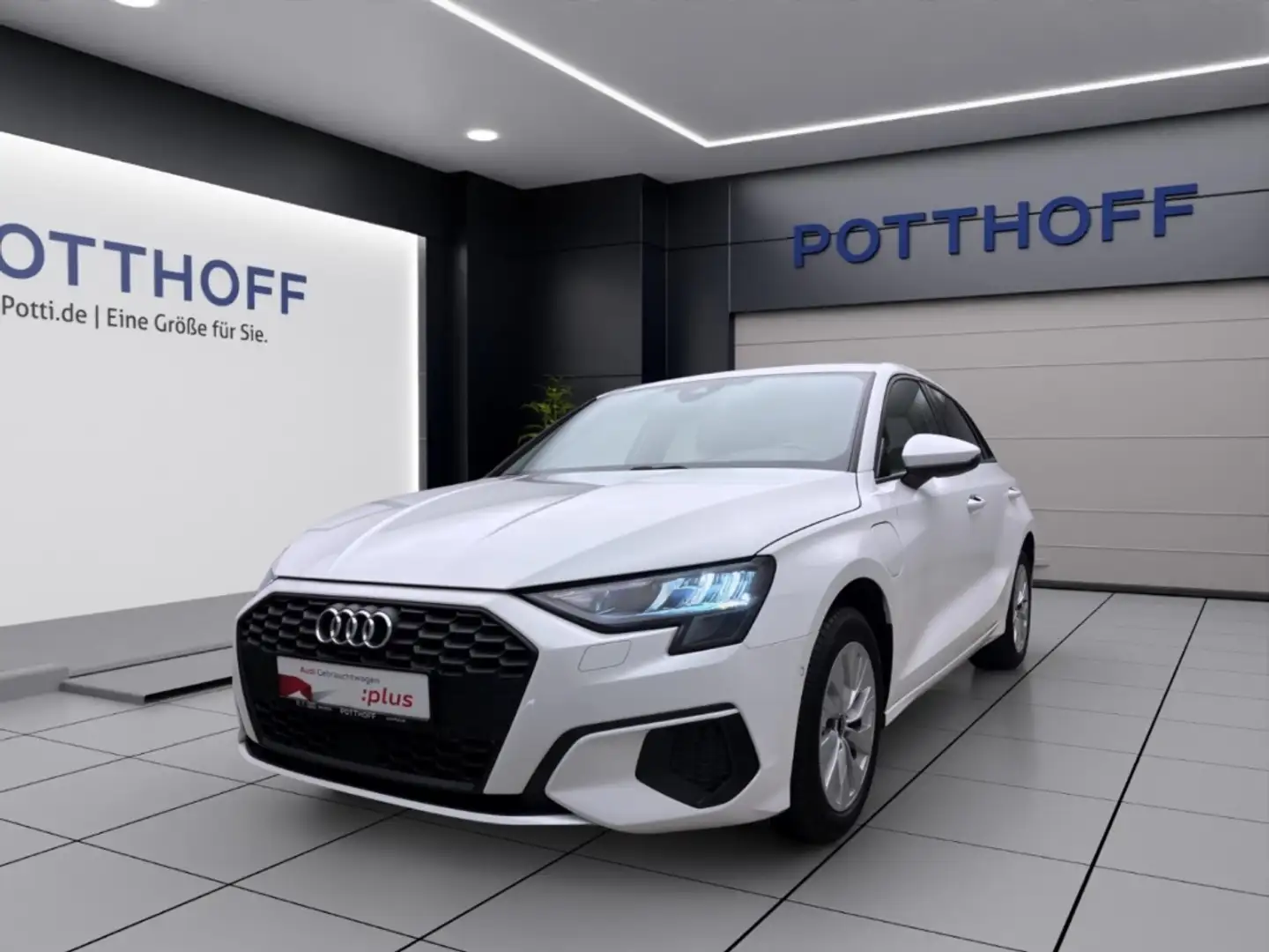 Audi A3 Sportback 40 TFSIe KLMIA DAB+ GRA PDC Wit - 1