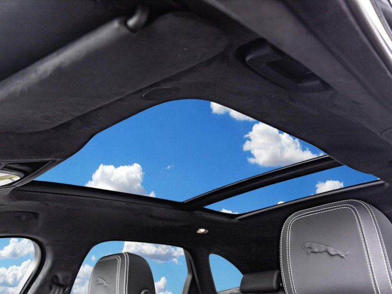 Jaguar F-Pace P400e AWD R-Dyn HSE Winter-Pkt. Pano Shz — photo 6