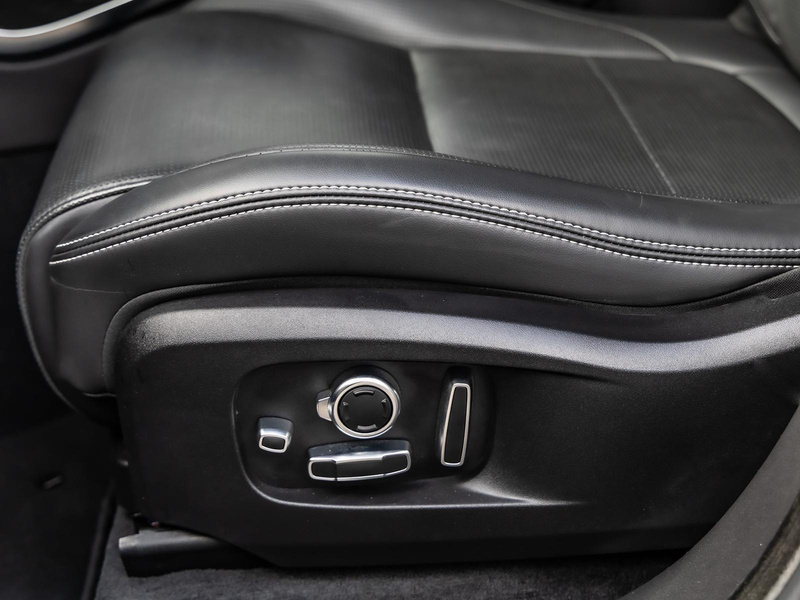 Jaguar F-Pace P400e AWD R-Dyn HSE Winter-Pkt. Pano Shz — photo 12