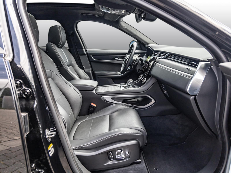 Jaguar F-Pace P400e AWD R-Dyn HSE Winter-Pkt. Pano Shz — photo 4