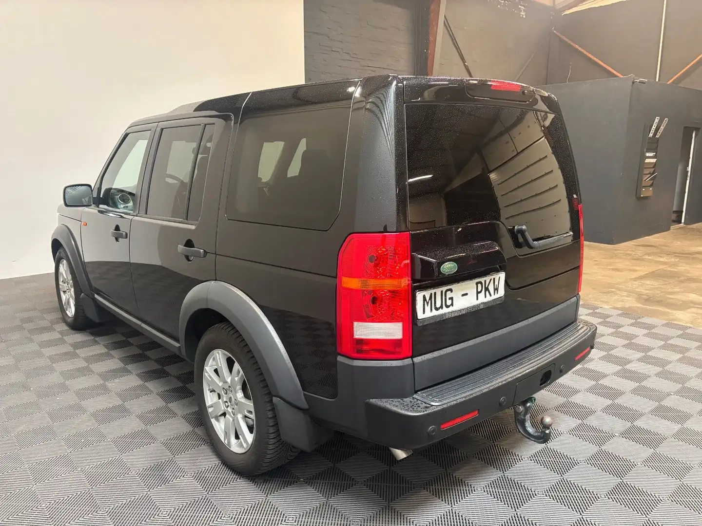 Land Rover Discovery *V6 TDS- AHK-Harman Kardon* Schwarz - 2