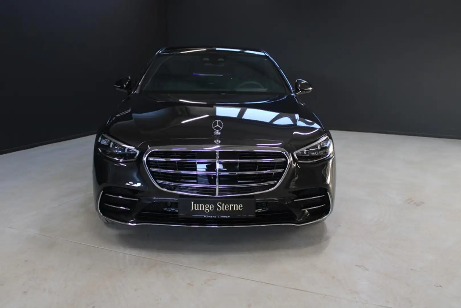 Mercedes-Benz S 450 4M *Lang AMG Pano Head Chauffeur HAL 4xMEM Серый - 2