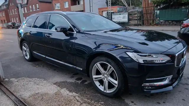Volvo V90 view 9