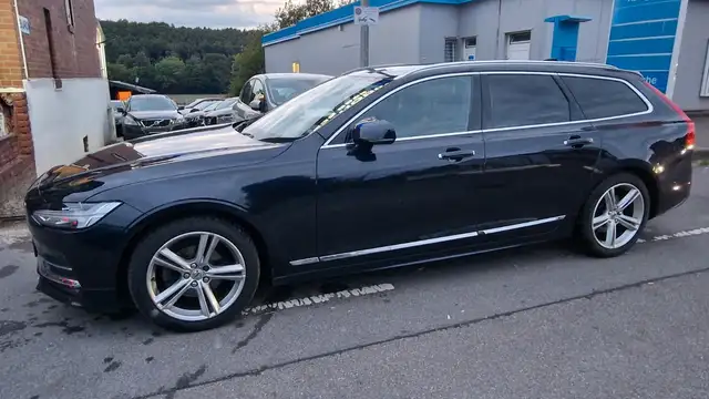 Volvo V90 view 6