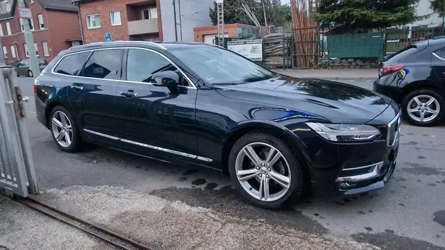 Volvo V90 view 14