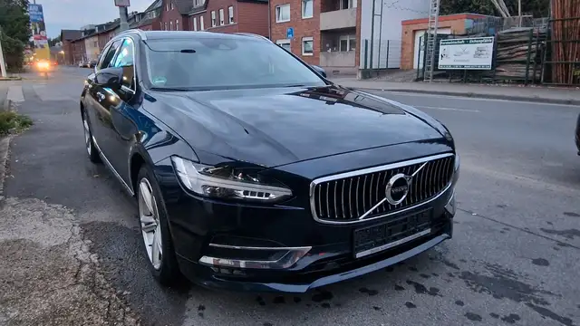 Volvo V90 view 8