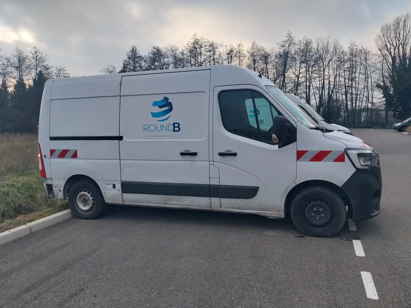 Renault Master TRACTION F3500 L2H3 BLUE DCI 135 GRAND CONFORT Blanc - 2