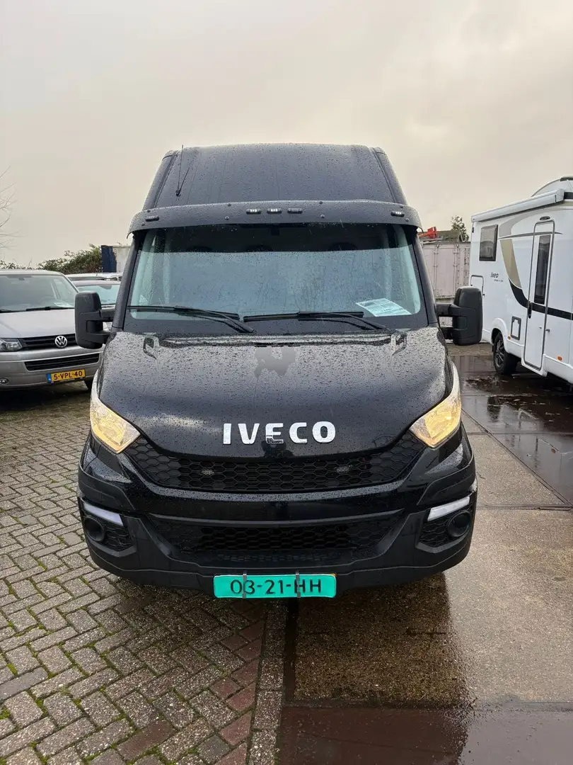 Iveco Daily 35 fourgon h2 l2 vnk-90-d zcfc2359305083760 Noir - 2