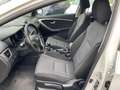 Hyundai i30 Wagon 1.6 crdi Comfort 110cv Weiß - thumbnail 15