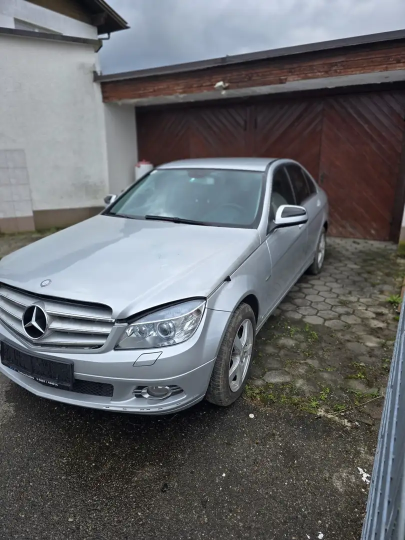 Mercedes-Benz C 220 CDI DPF Automatik Avantgarde - 2