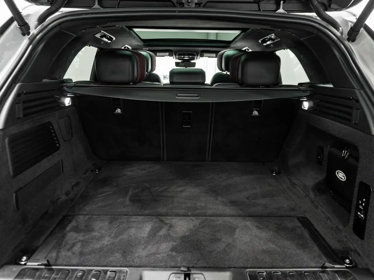 Land Rover Range Rover Sport снимка Land Rover Range Rover Sport