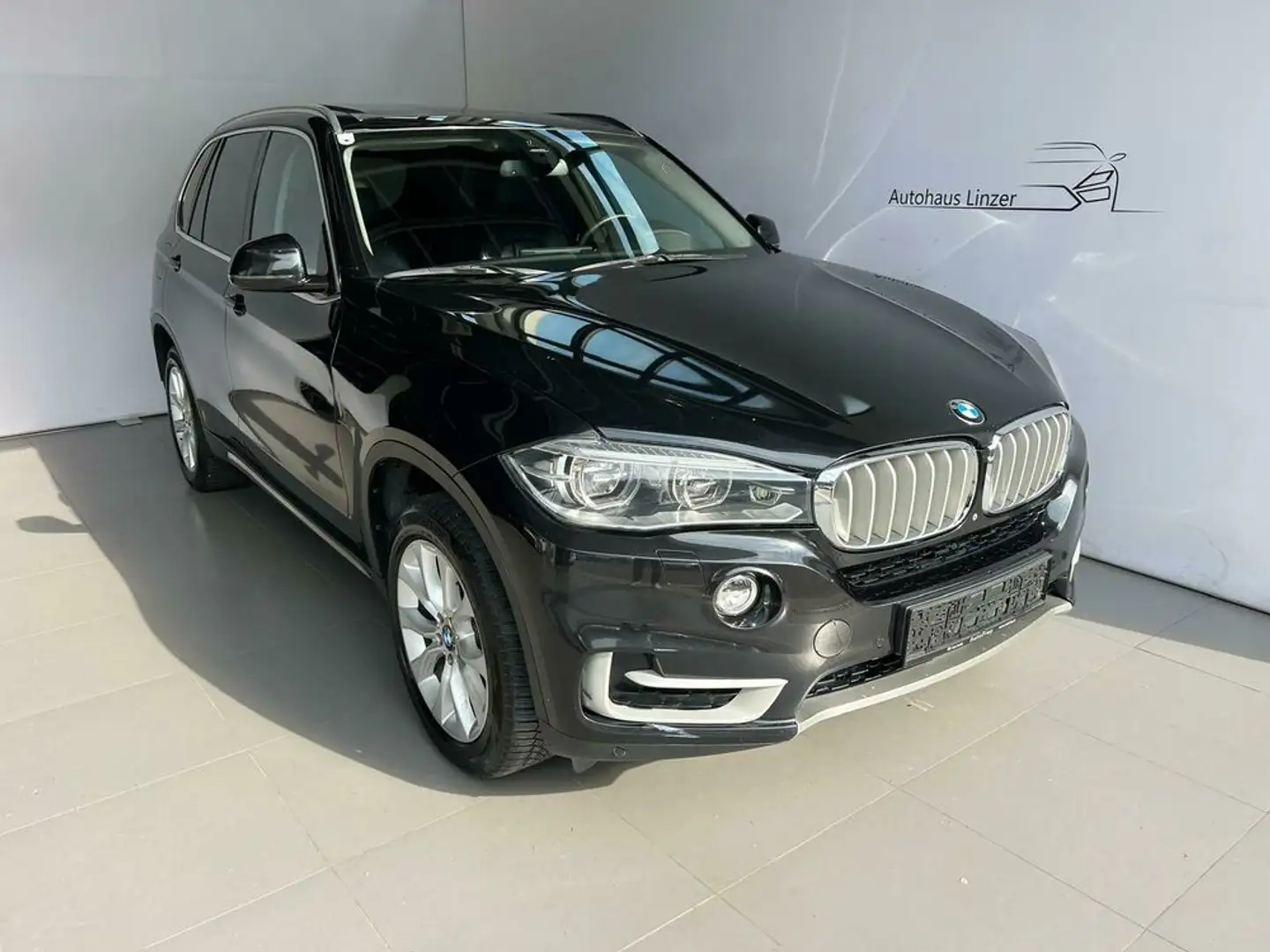 BMW X5 xDrive30d B2B HÄNDLER oder EXPORT Fahrzeug Schwarz - 1