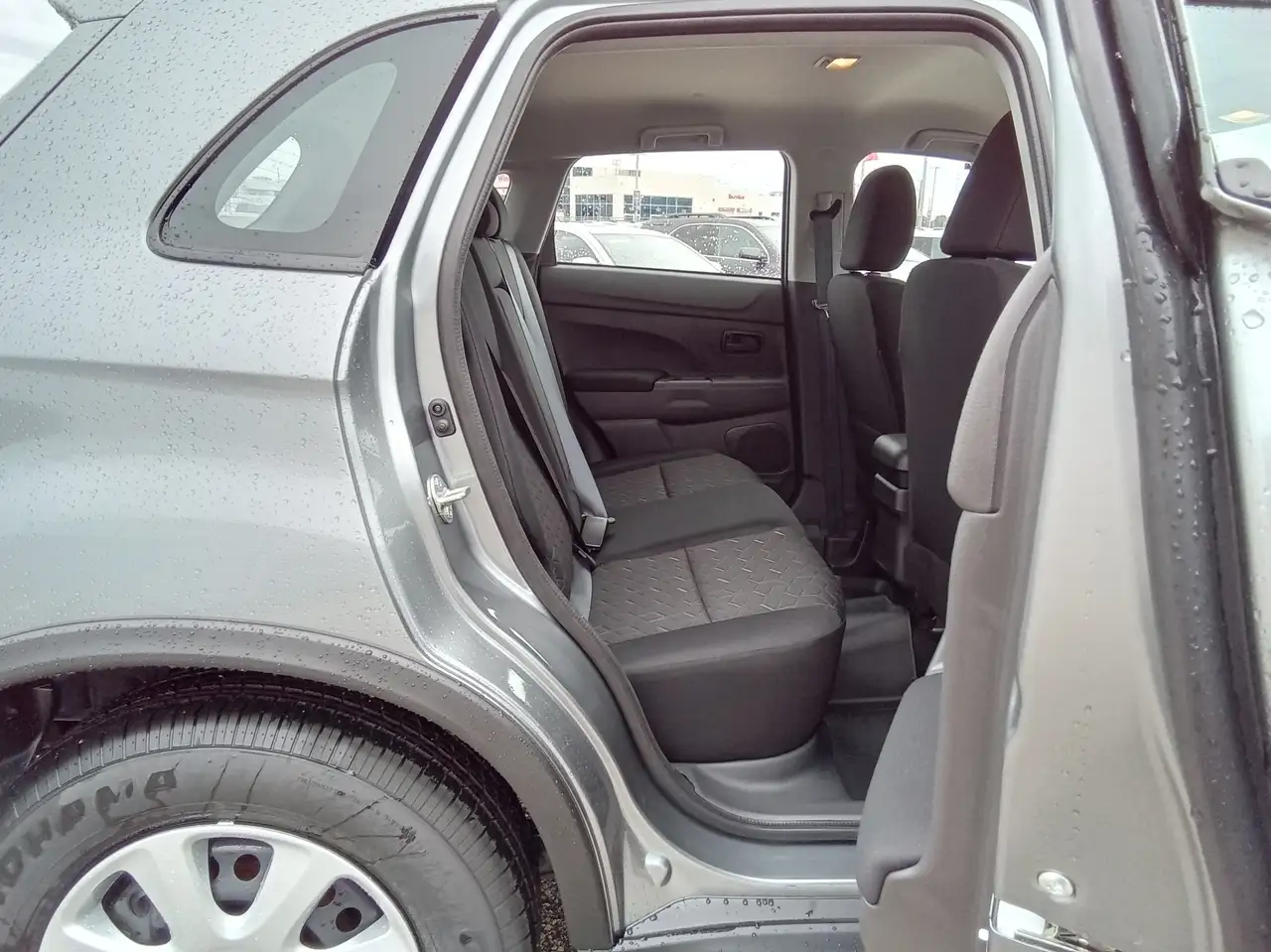 Mitsubishi RVR снимка Mitsubishi RVR