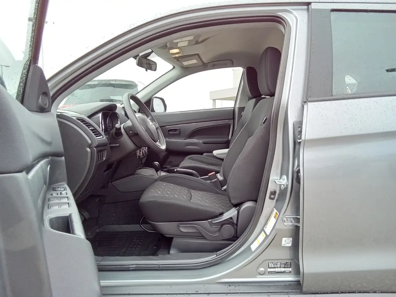 Mitsubishi RVR снимка Mitsubishi RVR