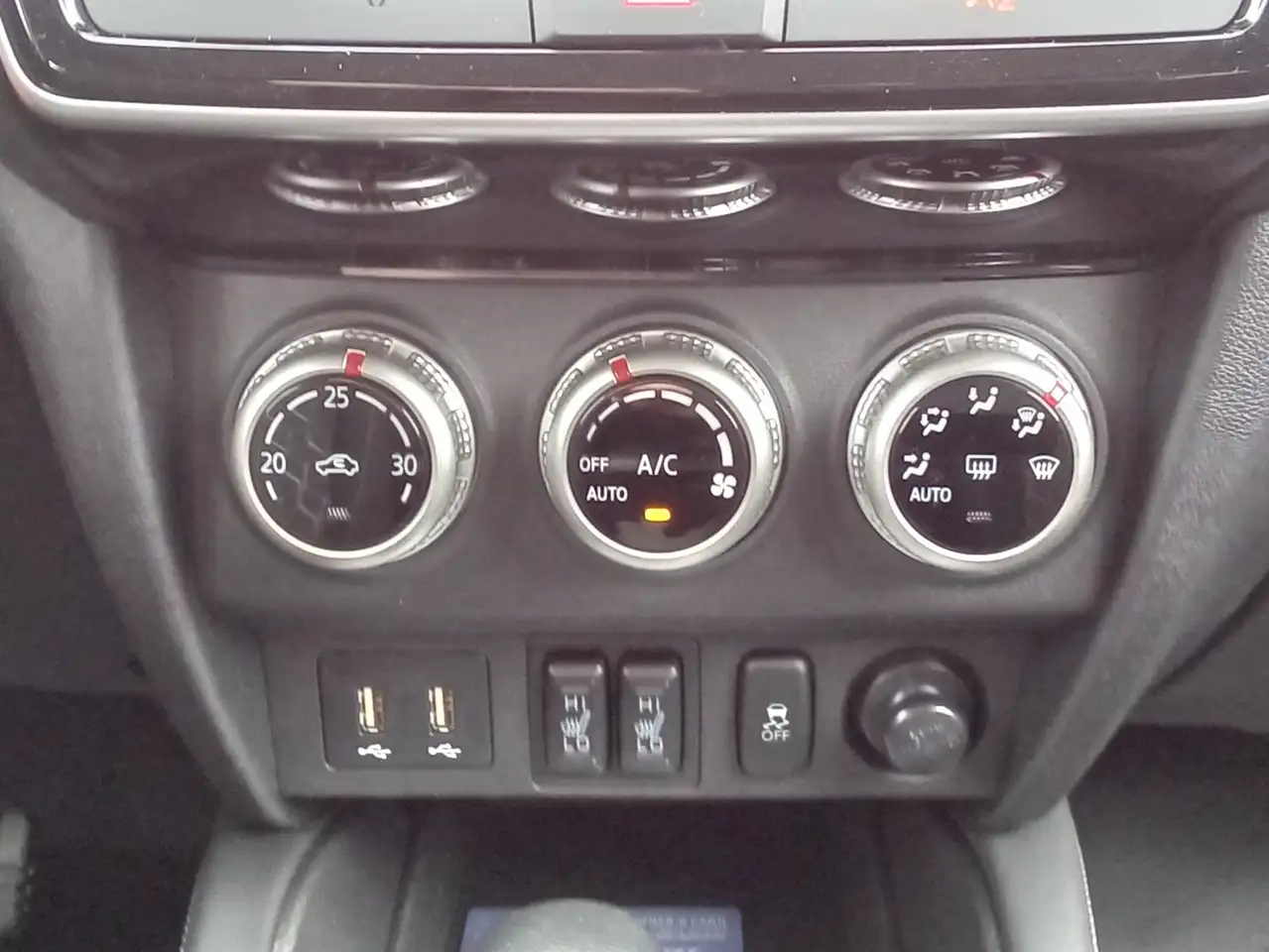 Mitsubishi RVR снимка Mitsubishi RVR