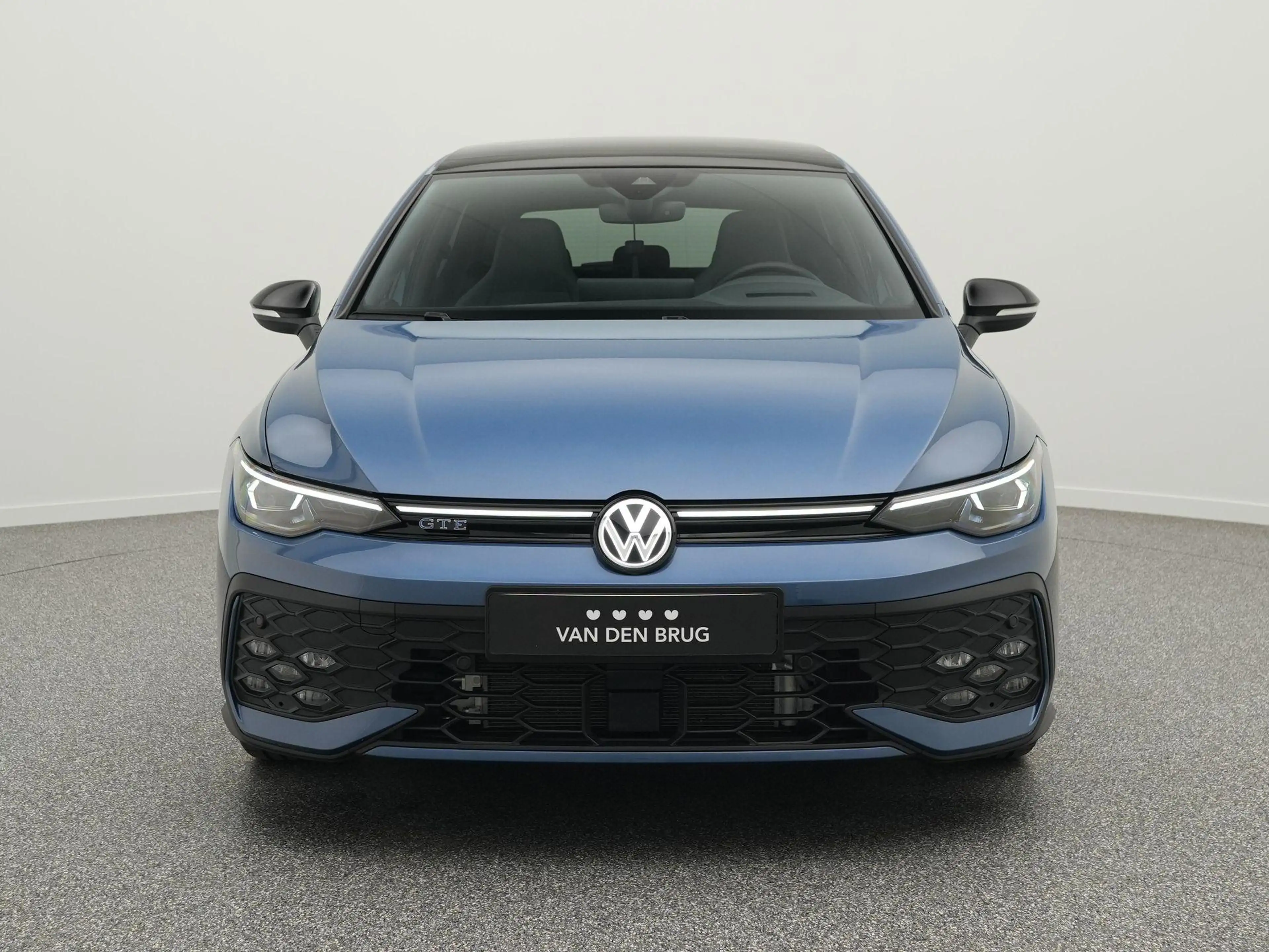 Volkswagen Golf GTE 1.5 eHybrid 272 PK | Panoramadak | Trekhaak | DCC — photo 5
