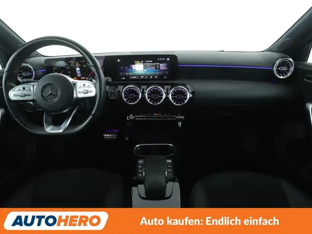 Mercedes-Benz A view 12