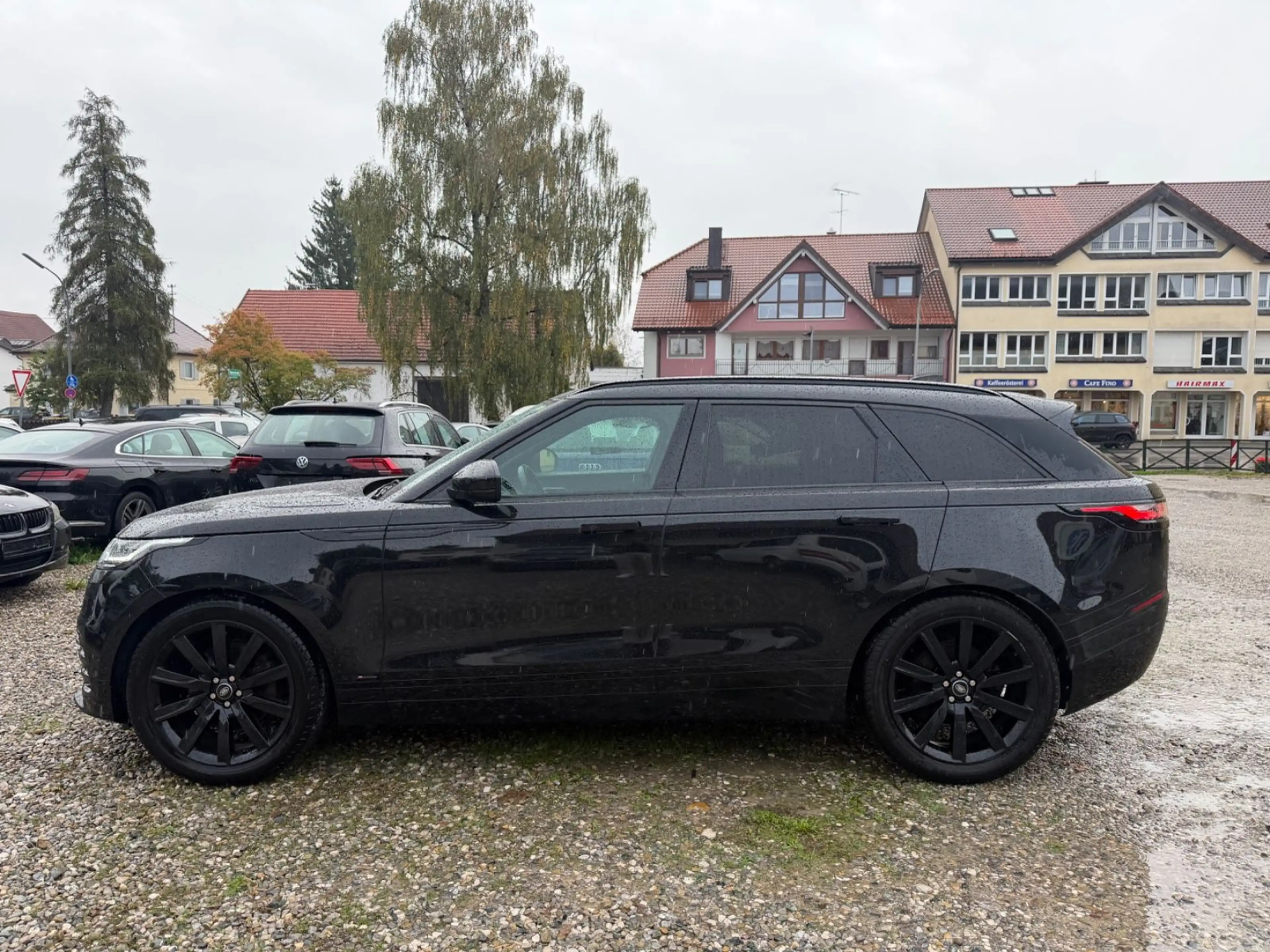Land Rover Range Rover Velar R-Dynamic SE — photo 4
