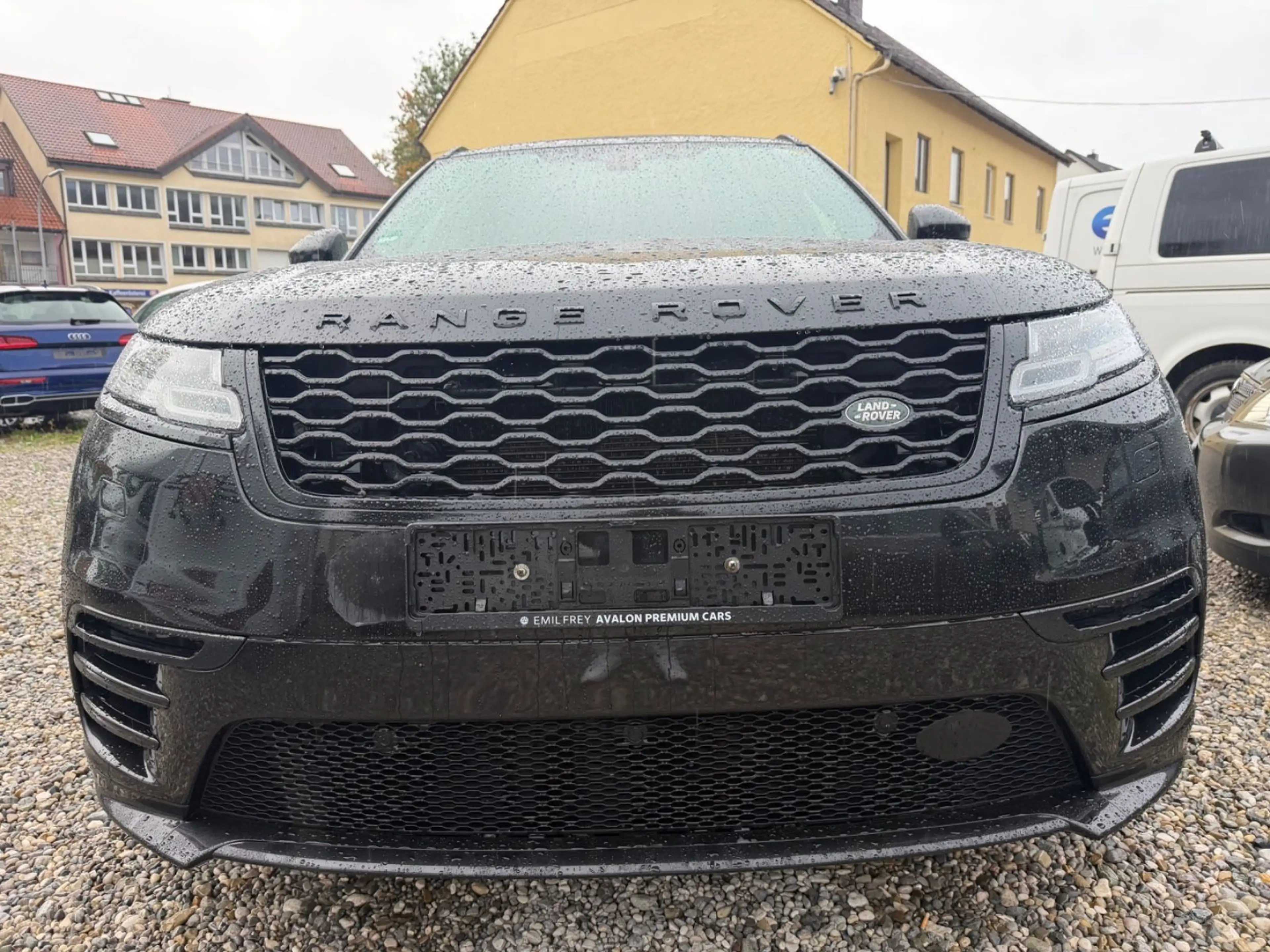 Land Rover Range Rover Velar R-Dynamic SE — photo 8