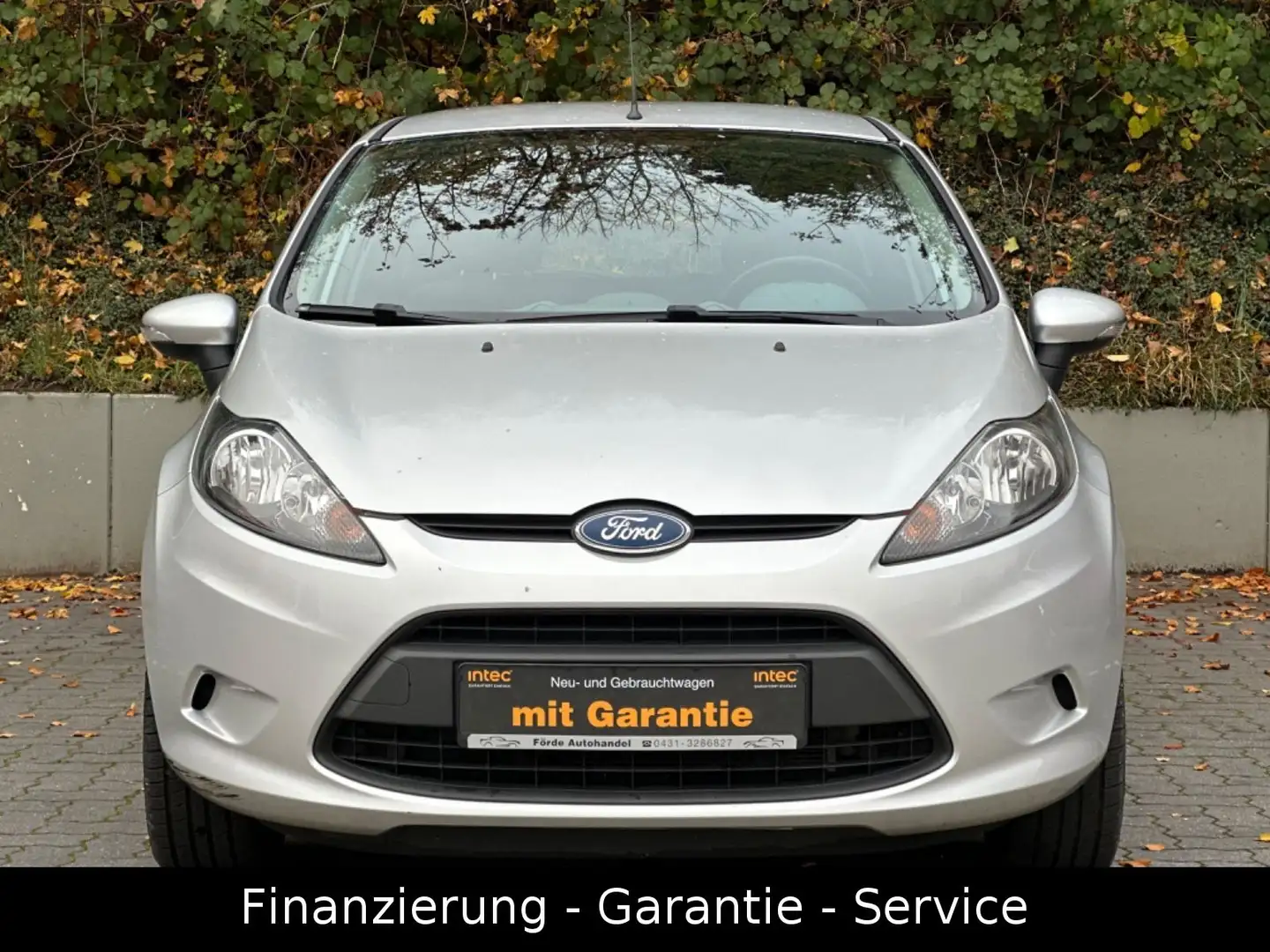 Ford Fiesta 1.25 Trend/ERST 49TKM/KLIMA/2 HAND/5TÜREN Silber - 2