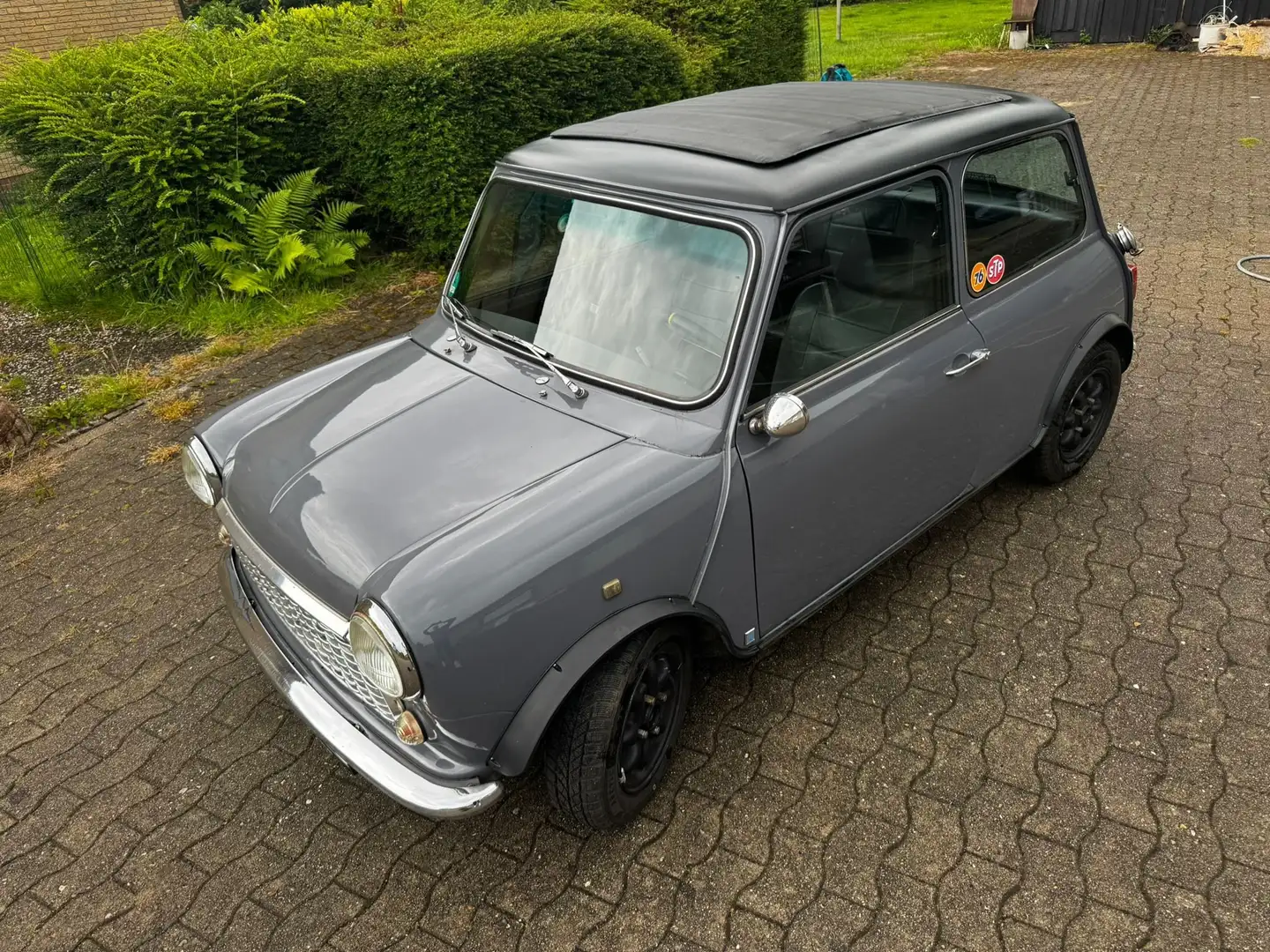 MINI Gris - 1