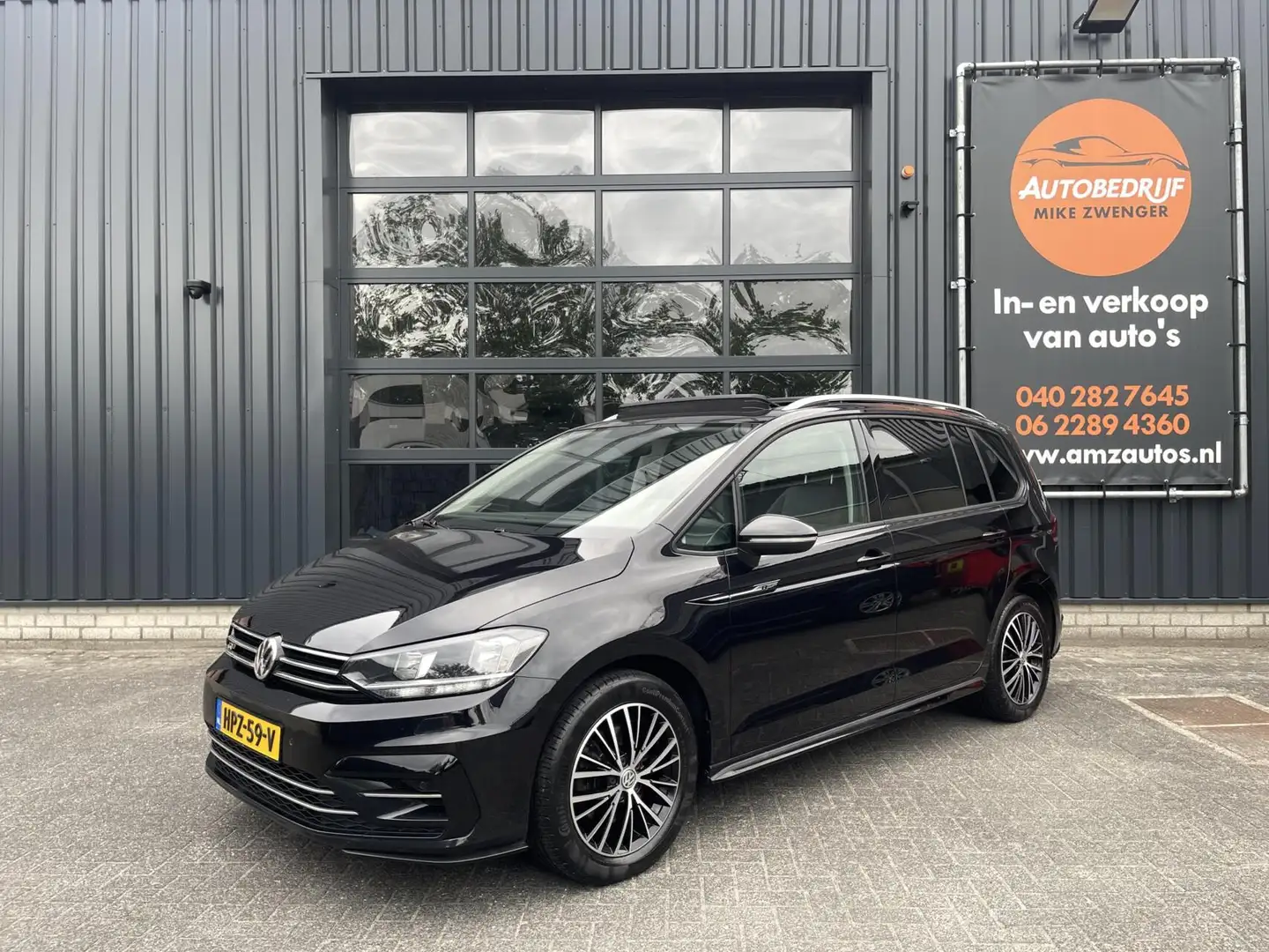 Volkswagen Touran 1.4 TSI AUT. R-Line PANORAMADAK|ADAPTIEF CRUISE CO Noir - 1