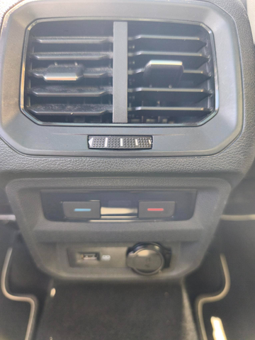 Volkswagen Tiguan Allspace 1.5 TSI EVO DSG7 CARAT EXCLUSIVE