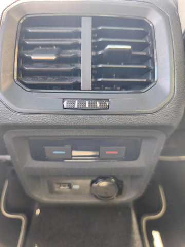 Volkswagen Tiguan Allspace 1.5 TSI EVO DSG7 CARAT EXCLUSIVE
