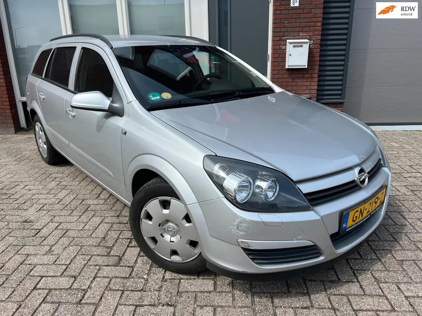 Opel Astra Wagon 1.6 Cosmo / Airco / Cruise / NAP Gris - 1