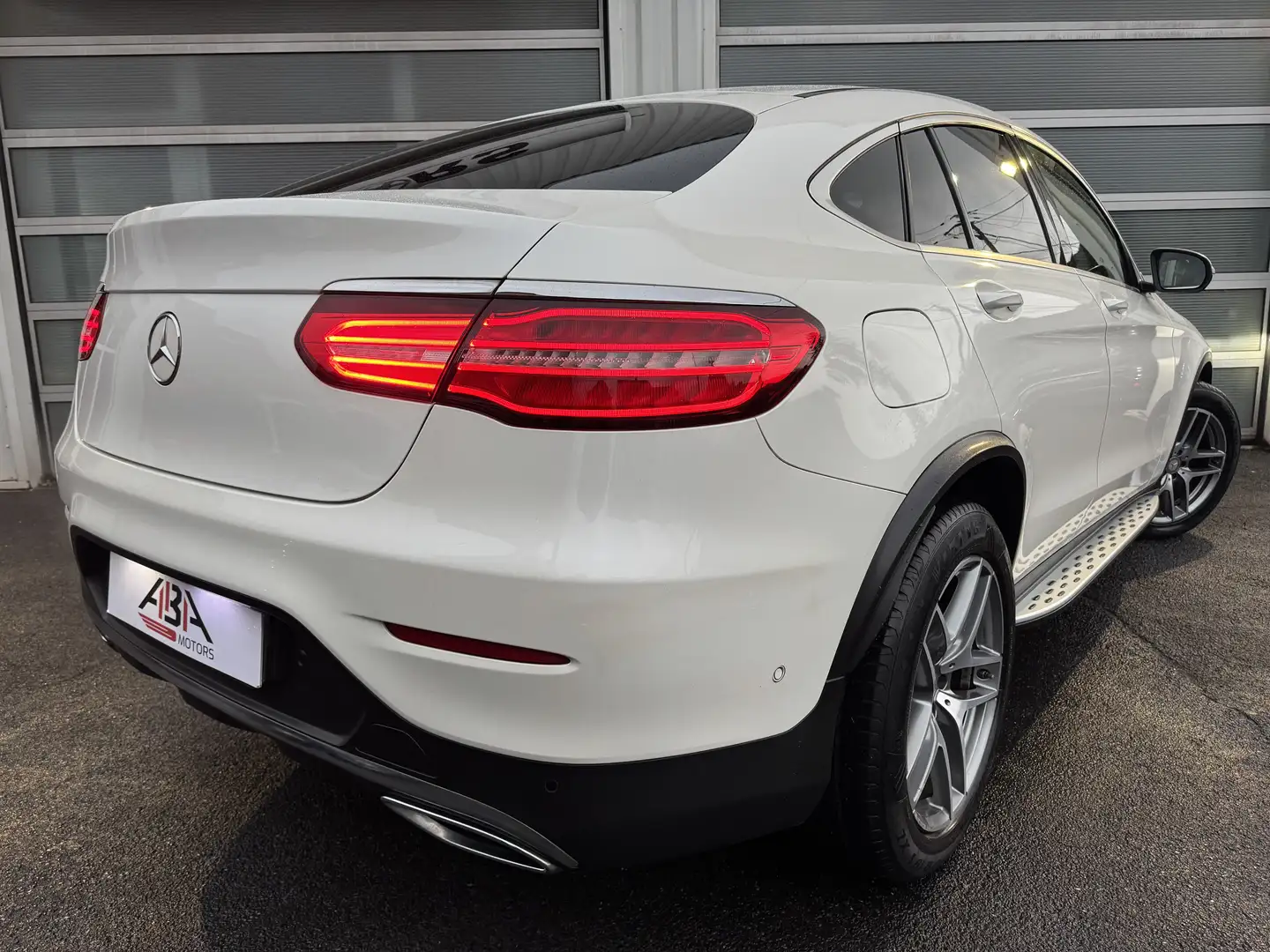 Mercedes-Benz GLC 220 Coupé d 9G-Tronic 4Matic Sportline AMG SPORT - 2