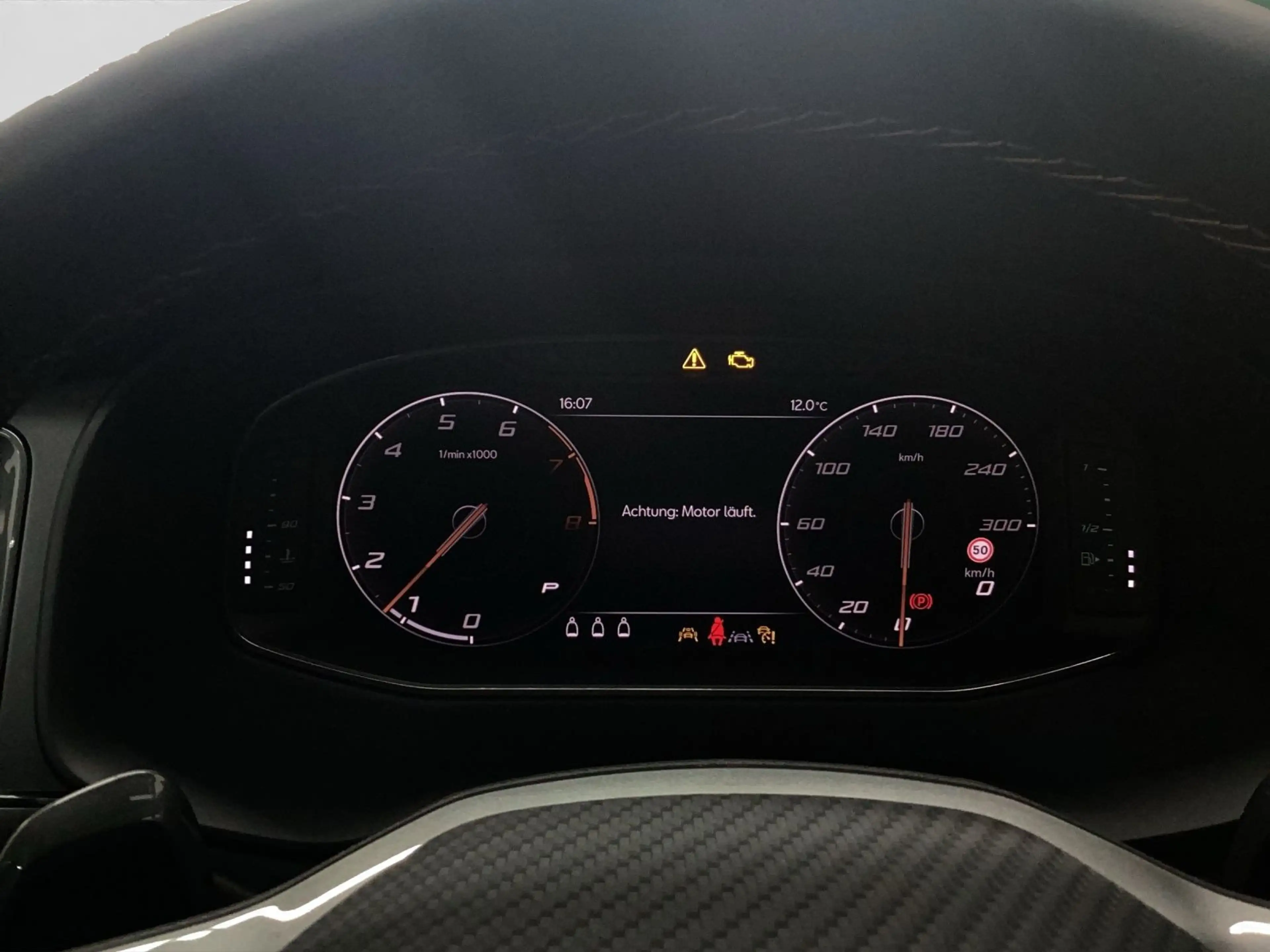 CUPRA Ateca 2.0 TSI DSG VZ 4DRIVE AREA VIEW NAVI AHK L — photo 10