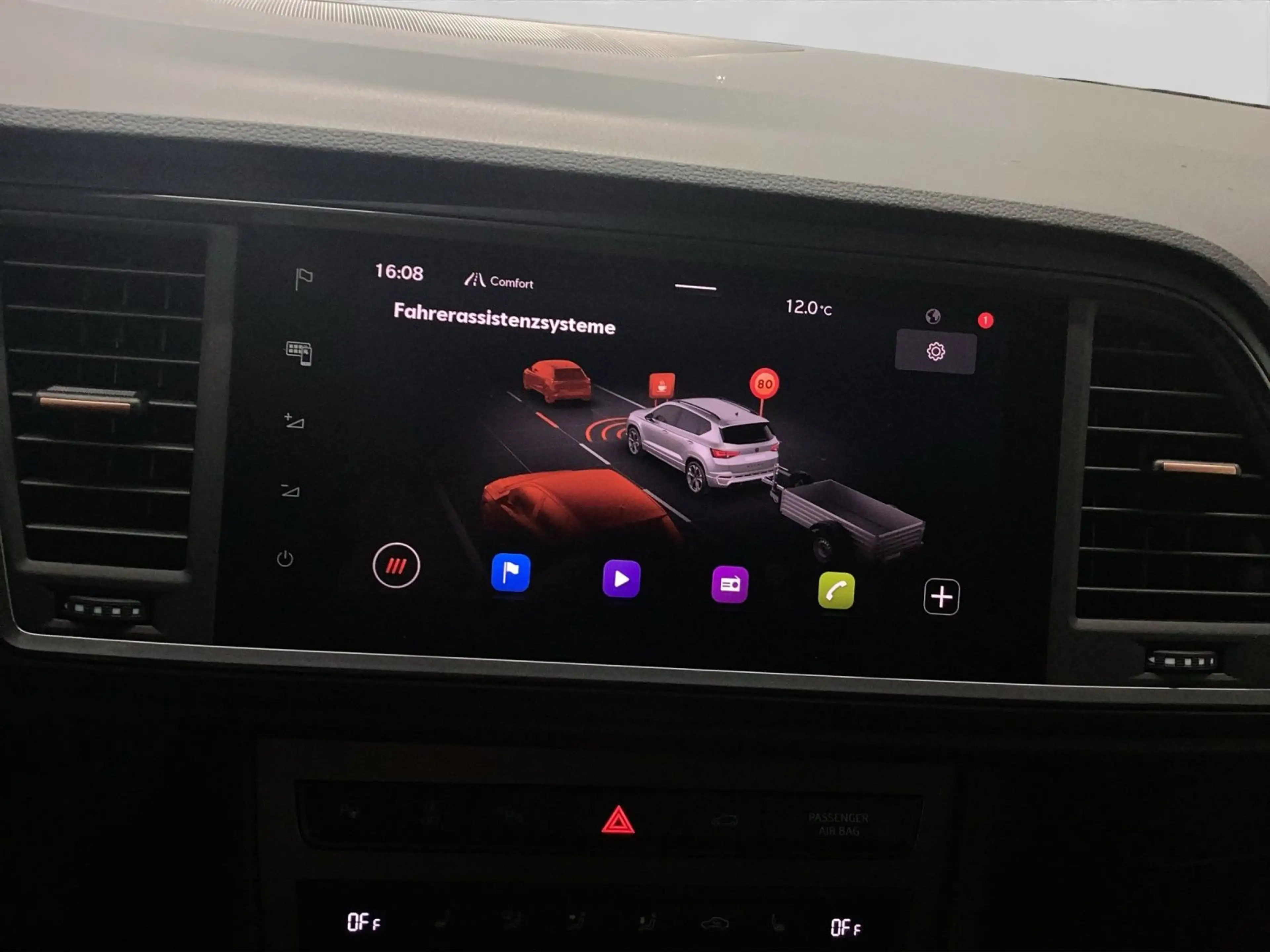CUPRA Ateca 2.0 TSI DSG VZ 4DRIVE AREA VIEW NAVI AHK L — photo 13