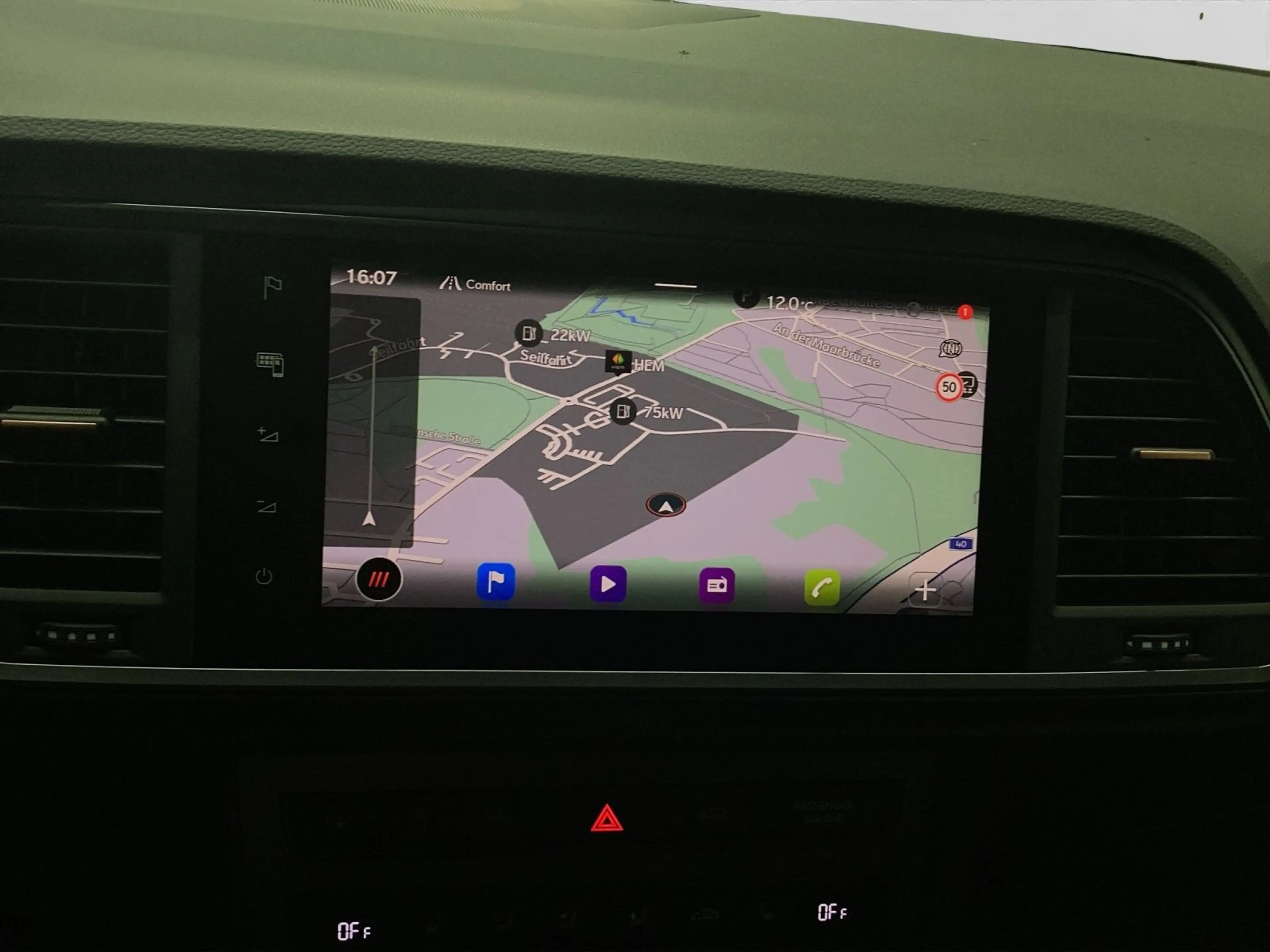 CUPRA Ateca 2.0 TSI DSG VZ 4DRIVE AREA VIEW NAVI AHK L — photo 12