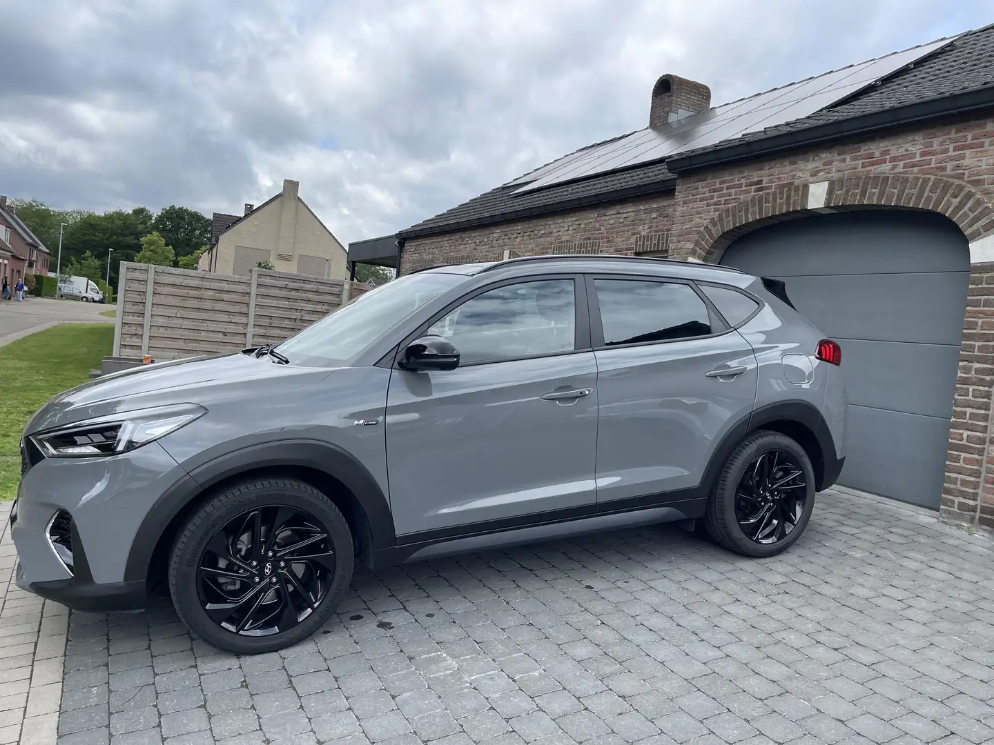 Hyundai TUCSON 1.6 GDi 2WD DCT Premium - 2