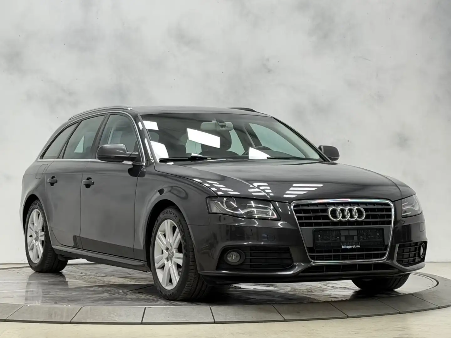 Audi A4 Avant 2.0 TDi S line Start/Stop DPF - 2