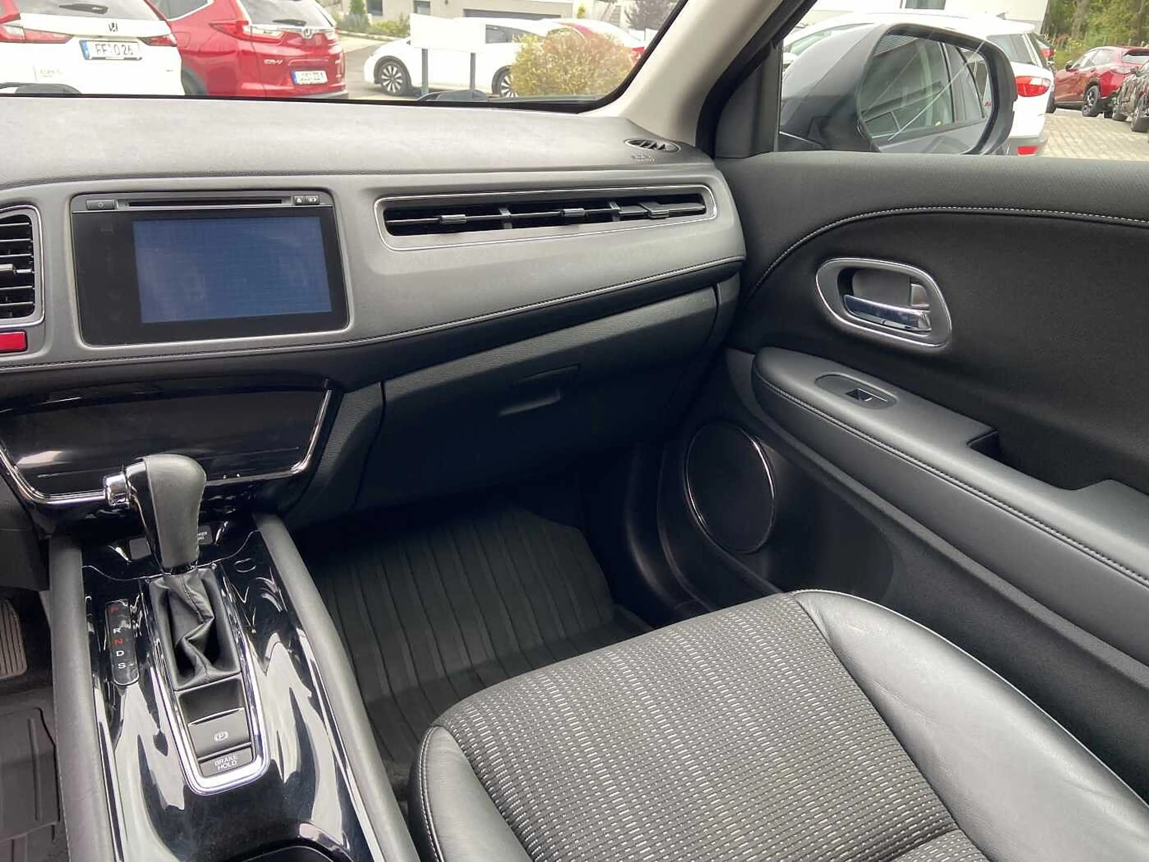 Honda HR-V 1.5 Automatik Executive inkl. Winterräder — photo 15
