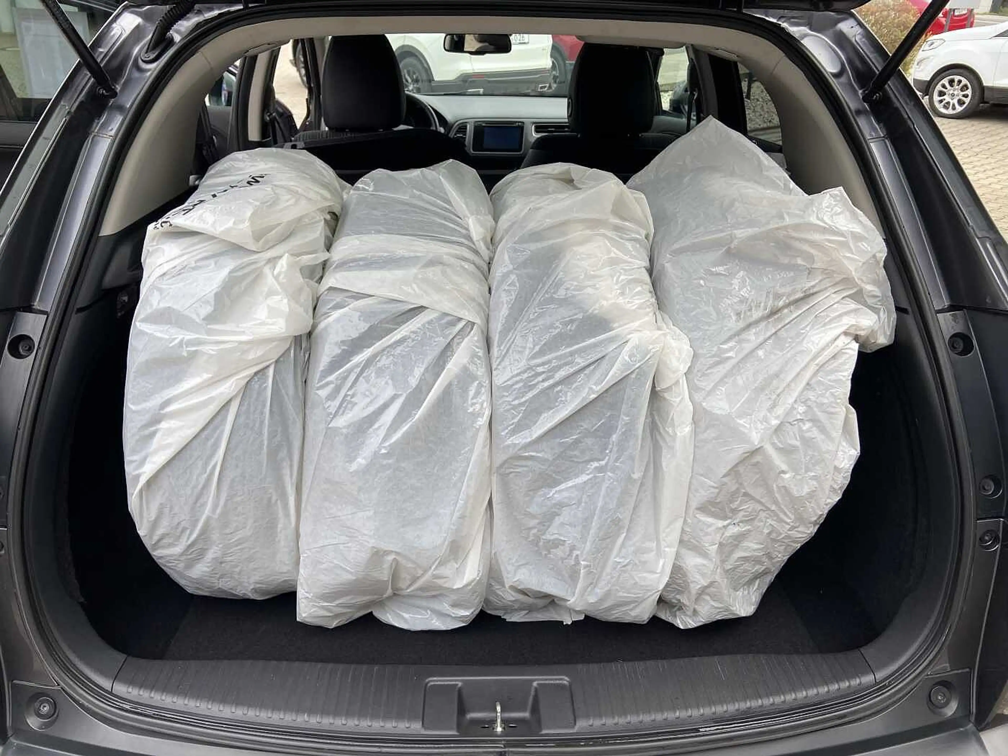 Honda HR-V 1.5 Automatik Executive inkl. Winterräder — photo 12