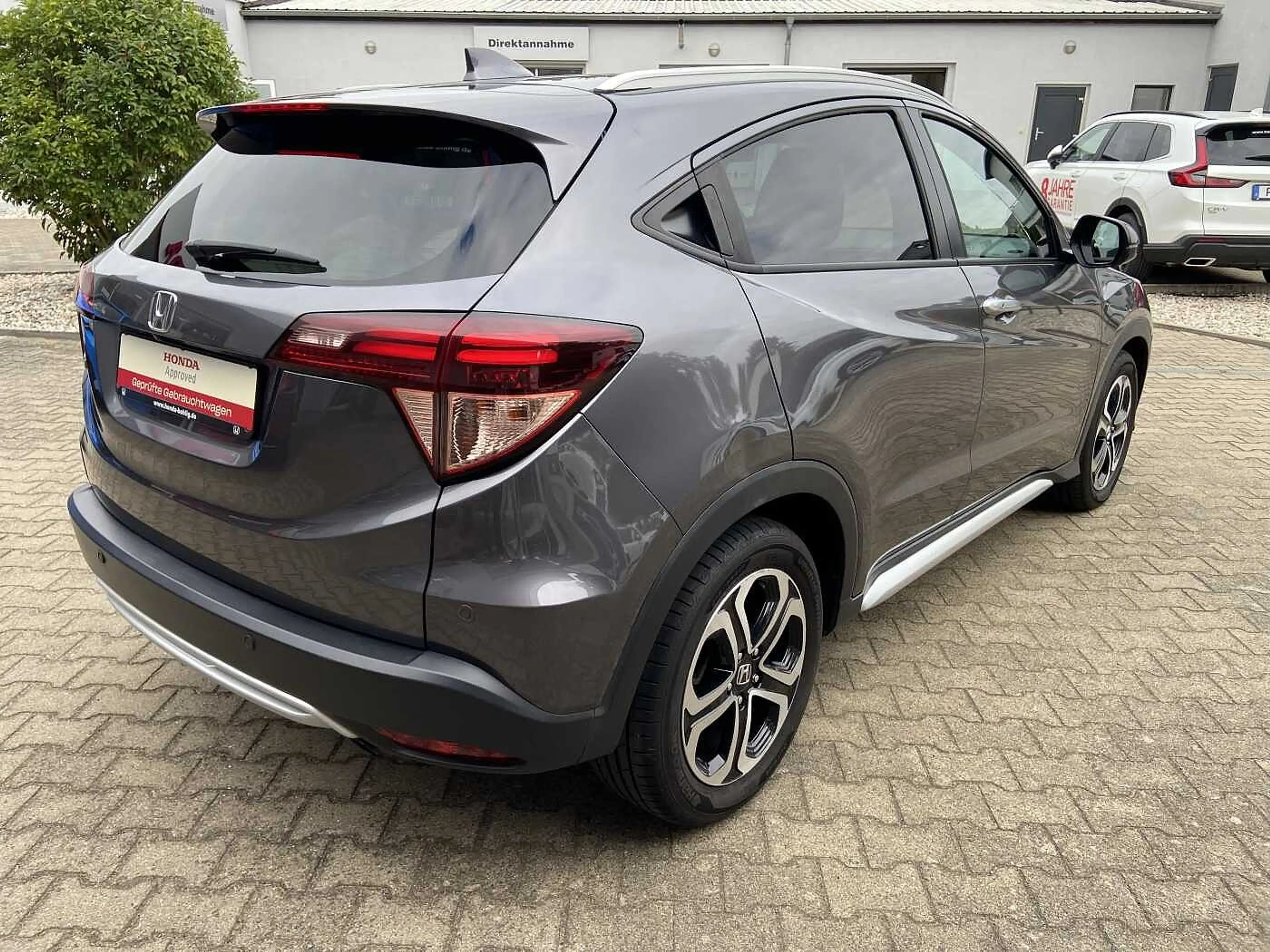 Honda HR-V 1.5 Automatik Executive inkl. Winterräder — photo 3