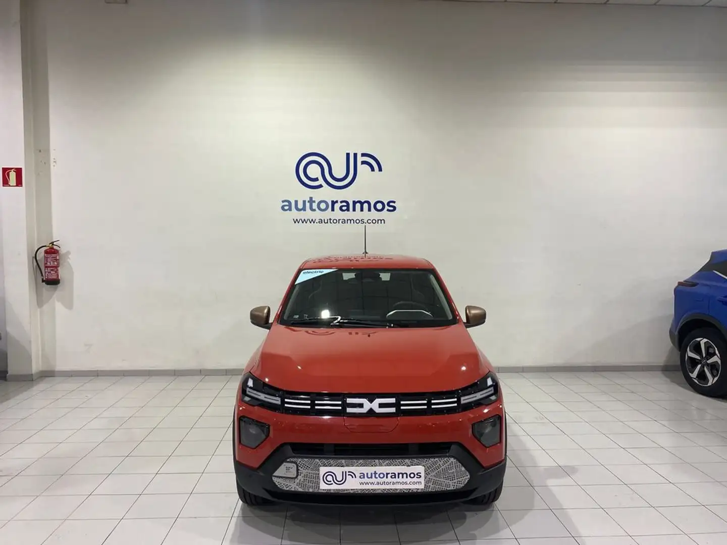 Dacia Spring Electric 48kw (65CV) Marrón - 2