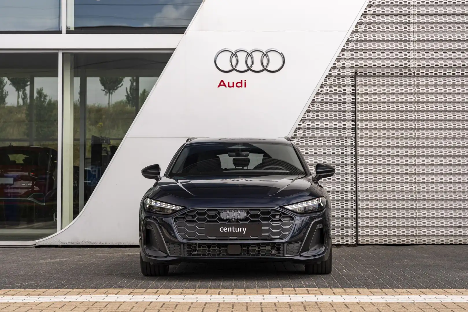 Audi A5 Avant S edition 2.0 TFSI e 220 kW / 299 PK Avant 7 Blauw - 2