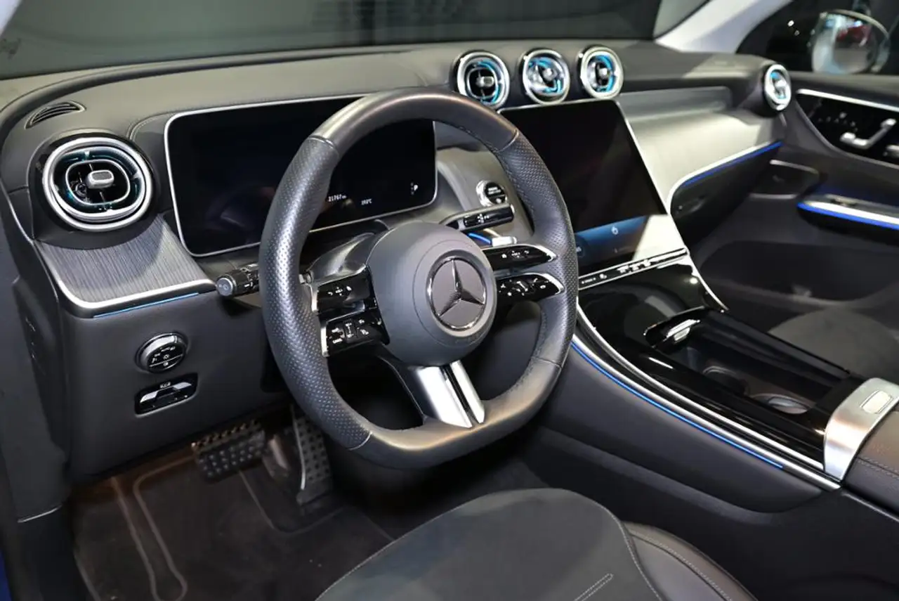 Mercedes-Benz GLC 300 d 4M AMG/PANO/AHK/NIGHT/SOUND 8
