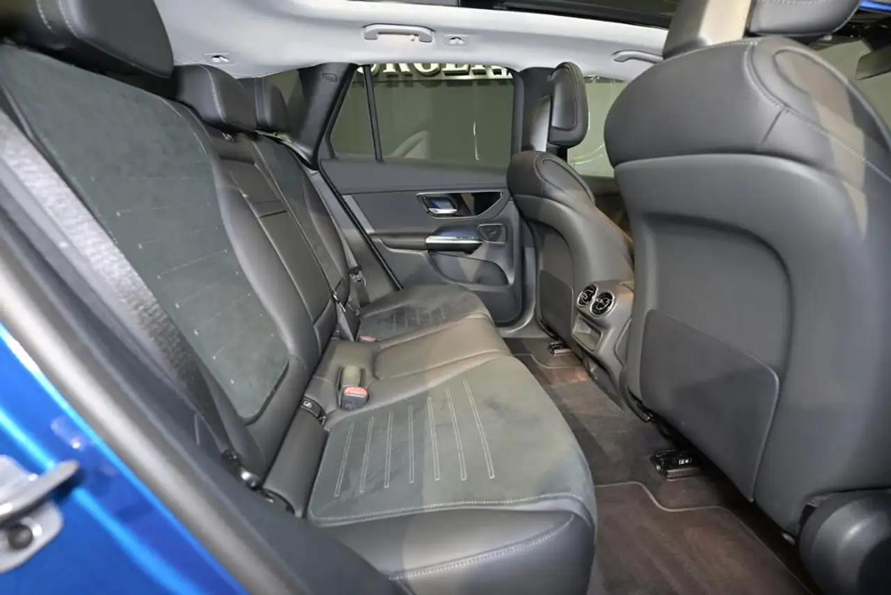Mercedes-Benz GLC 300 d 4M AMG/PANO/AHK/NIGHT/SOUND 7