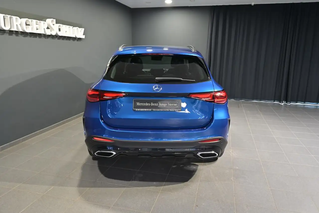 Mercedes-Benz GLC 300 d 4M AMG/PANO/AHK/NIGHT/SOUND 12