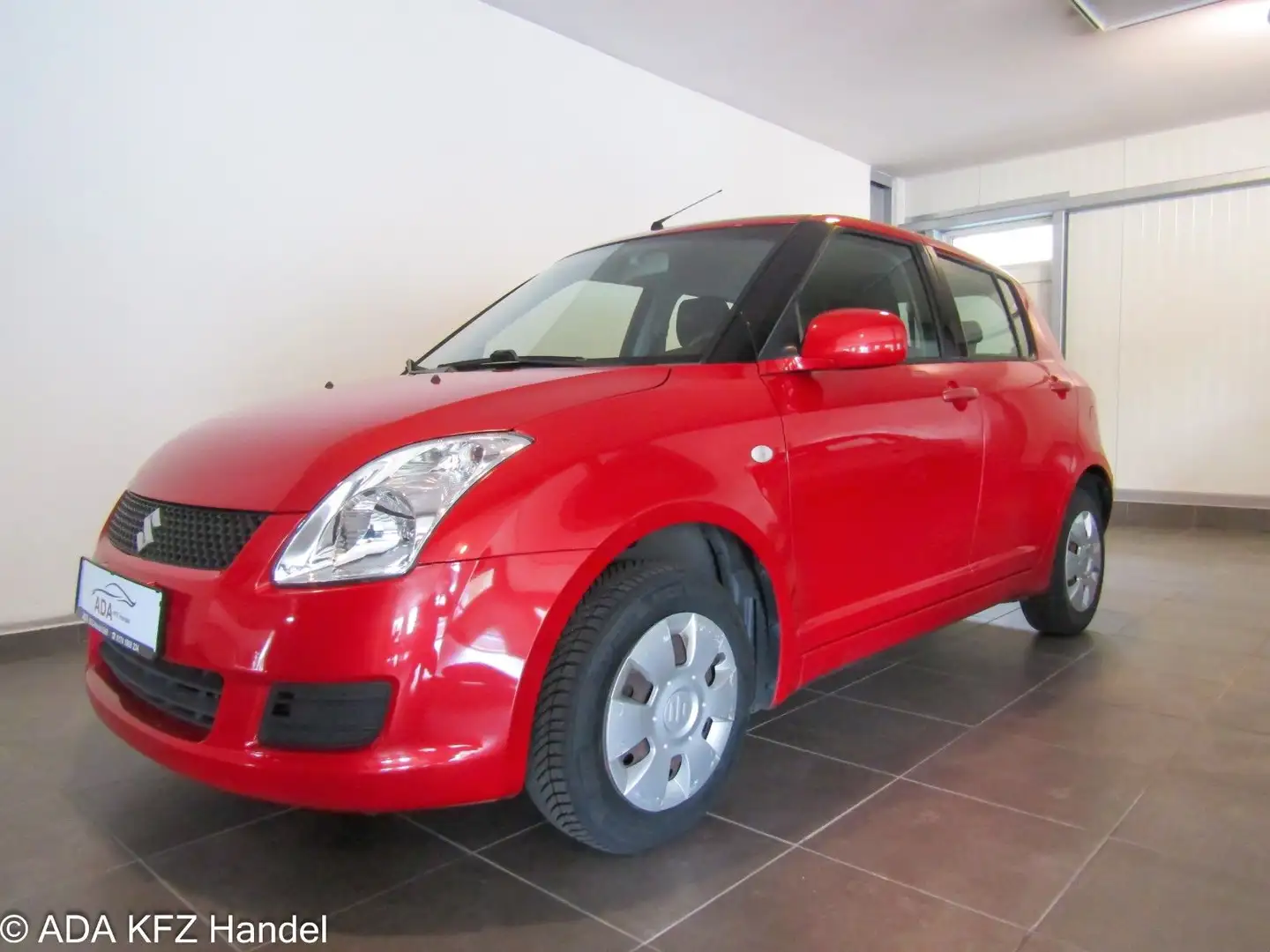 Suzuki Swift Lim. Comfort,Klima,HU&AU Neu Rot - 1