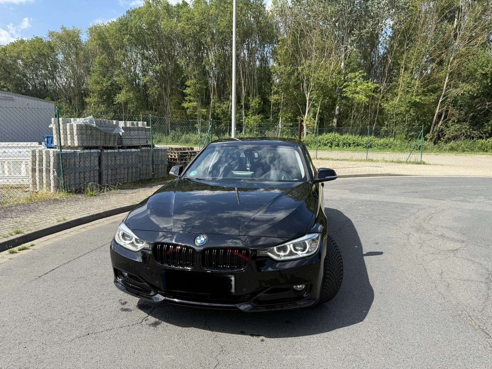 Second hand Bmw 3 Series 