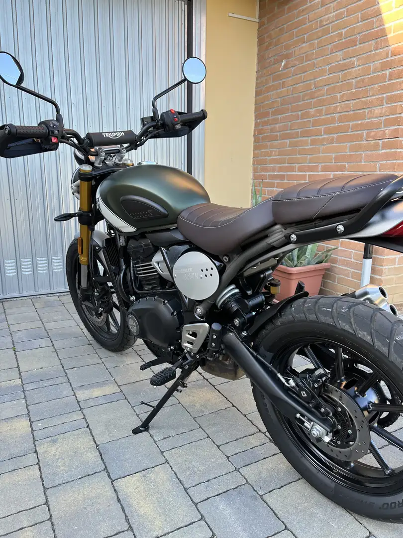 Triumph Scrambler 400 X - 2
