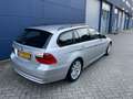 BMW 330 320i High Executive • 6-Bak • Leer • Airco Gris - thumbnail 4